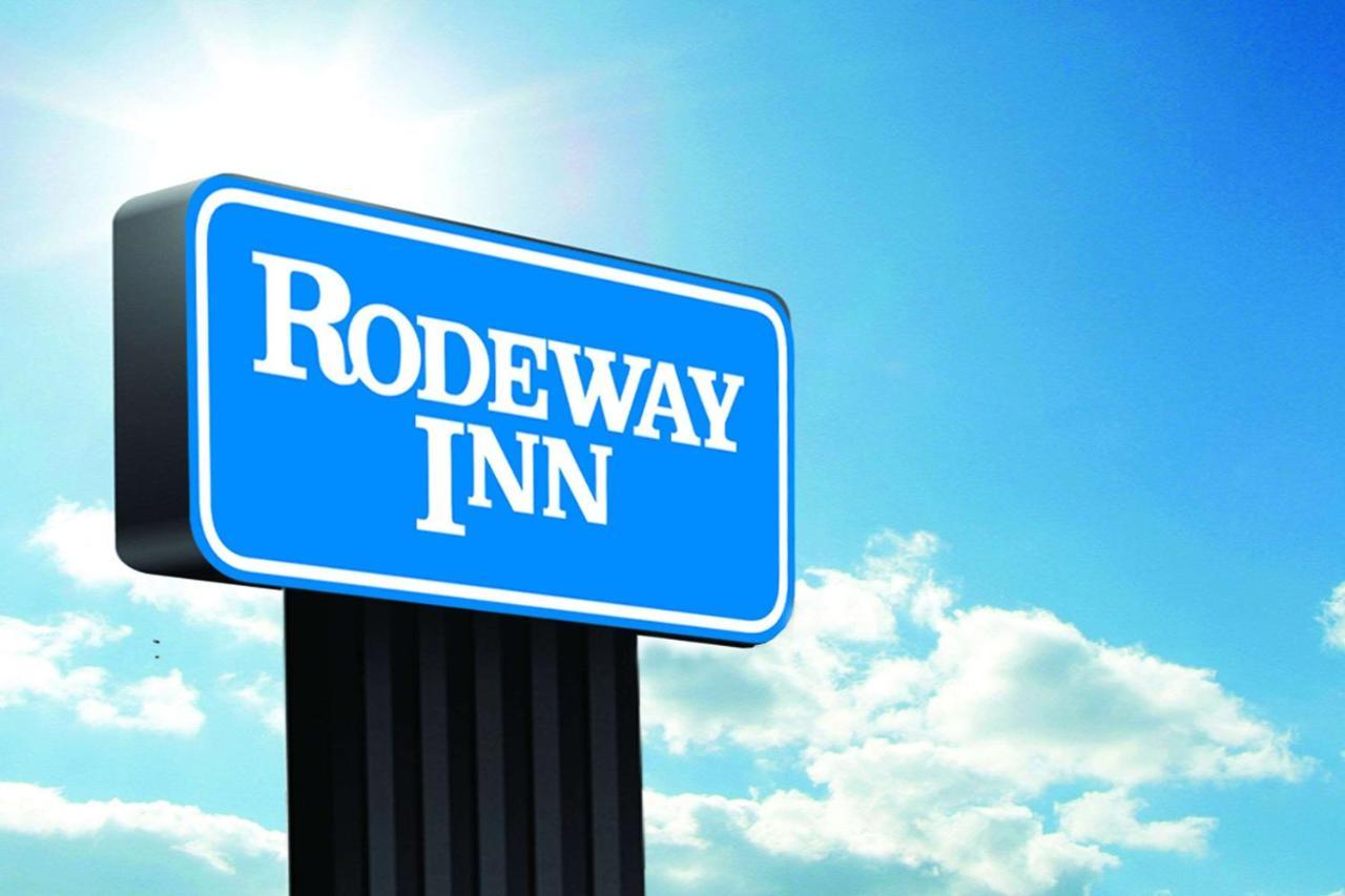 Rodeway Inn Little Falls Екстериор снимка