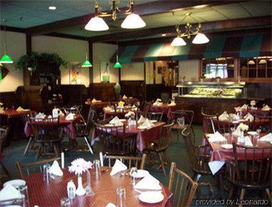 Rodeway Inn Little Falls Ресторант снимка