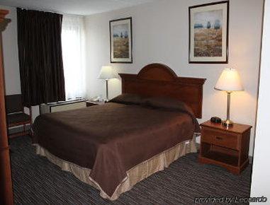 Rodeway Inn Little Falls Екстериор снимка